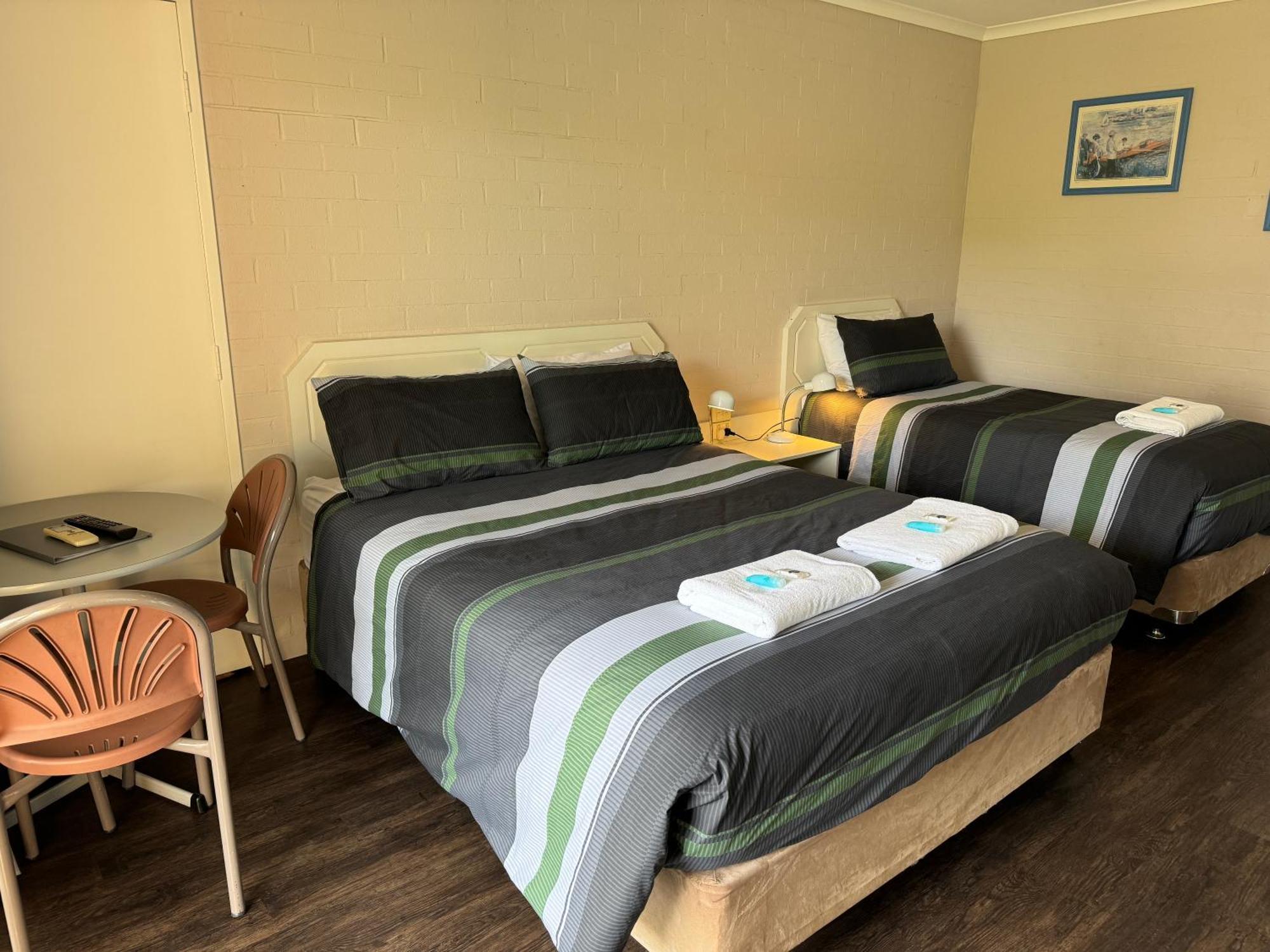 Ulladulla Harbour Motel Exterior foto