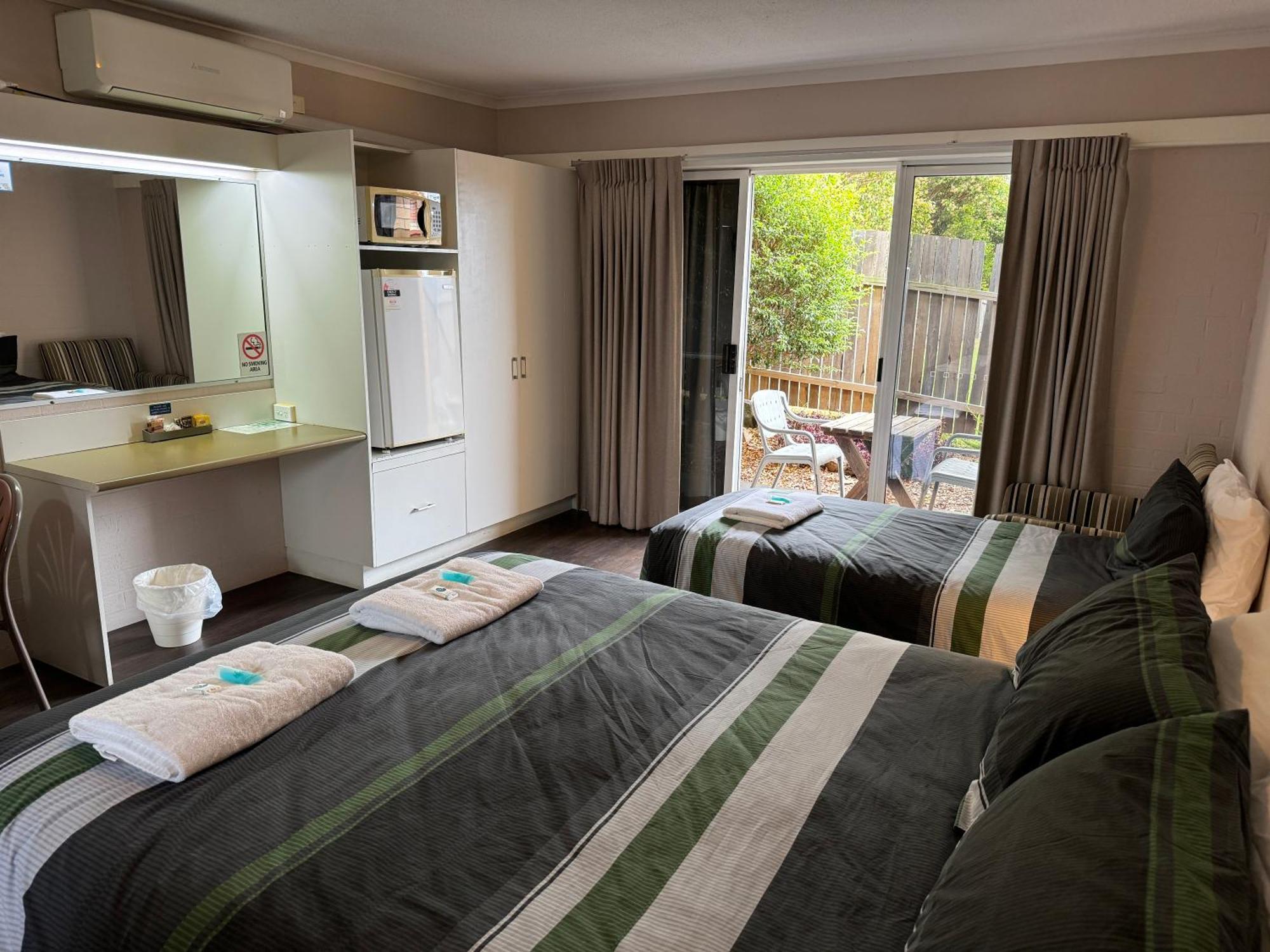 Ulladulla Harbour Motel Exterior foto