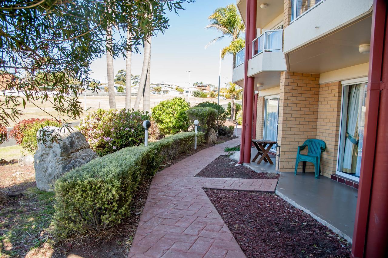Ulladulla Harbour Motel Exterior foto